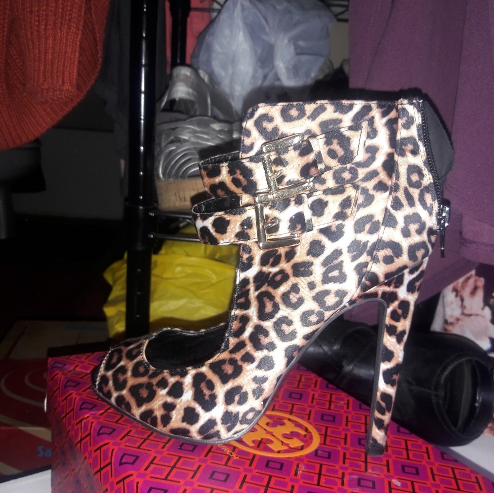 Cheetah heels